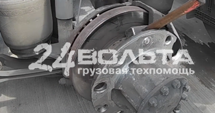 Замена ступичного подшипника Вольво ФШ 